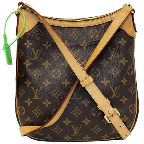 louis vuitton crossbody zipper|Louis Vuitton monogram bag.